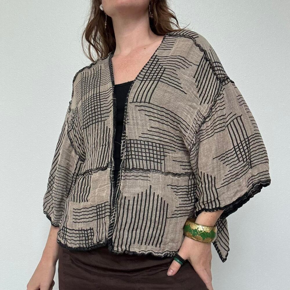 Black and tan open front kimono cardigan